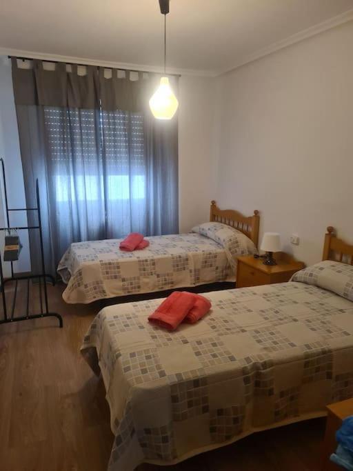 Apartmán Perforaciones Y Rozas Fernandez Suarez Sl León Exteriér fotografie